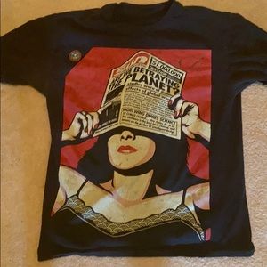 Obey t shirt